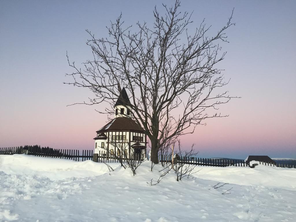 Penzion Zrzka Korenov Luaran gambar